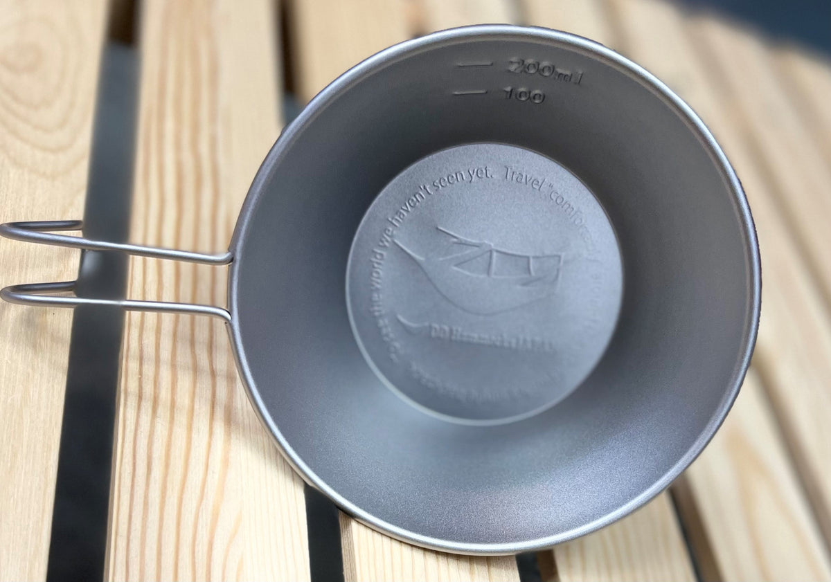 Titanium Sierra Cup Embossed 260（チタン シェラカップ エンボス260）