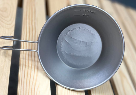 Titanium Sierra Cup Embossed 260（チタン シェラカップ エンボス260）